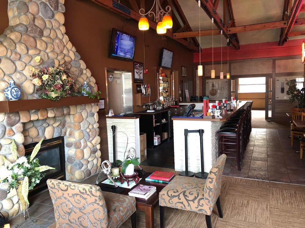 East Vancouver Restaurant Building & Business: 14387 SE Mill Plain Blvd, Vancouver, WA 98684